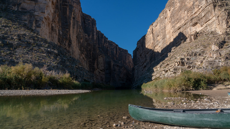 canoe in big bend np