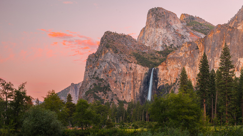 Yosemite National Park at sunset