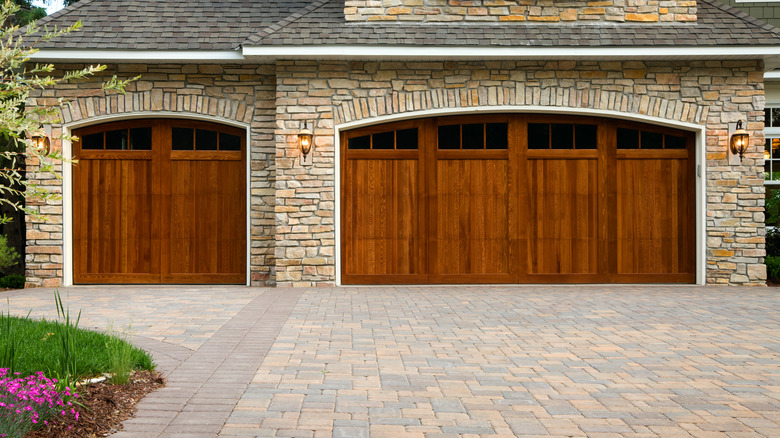 Paver driveway