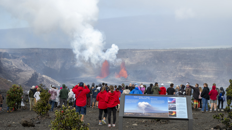 Crowd watching eruption at Volcanoes National Park