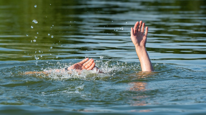 swimmer in danger of drowning